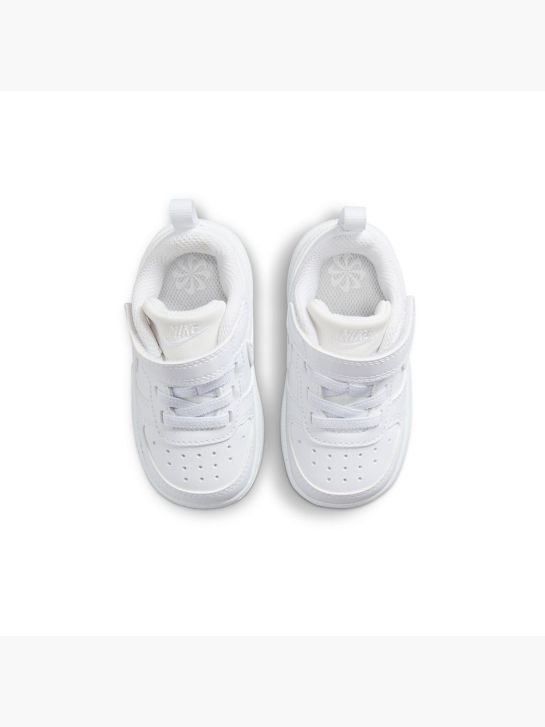 nike sodiŠČe borough trener bela deichmann