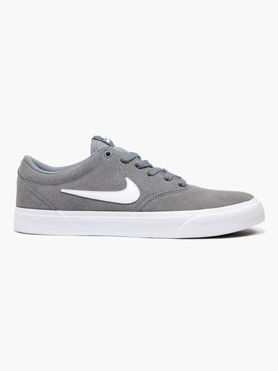 nike polnjenje antilop trener siva deichmann