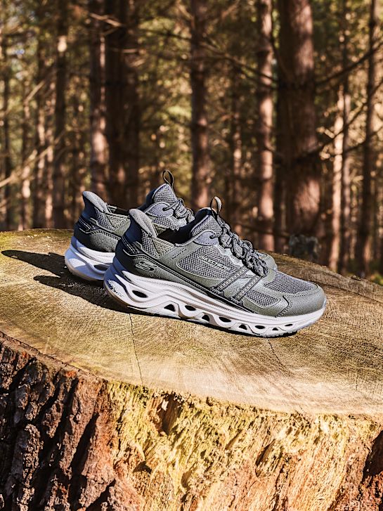 skechers swift fit slip-on trener oljčno deichmann