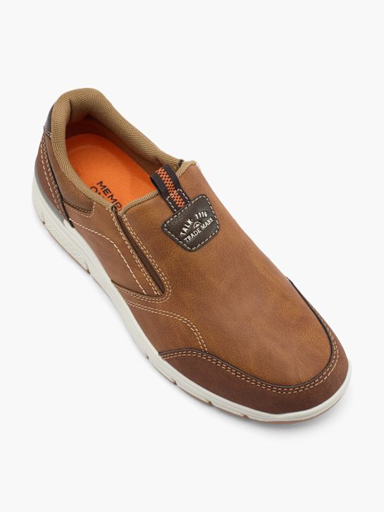 memphisu eno nizko čevelj brown deichmann