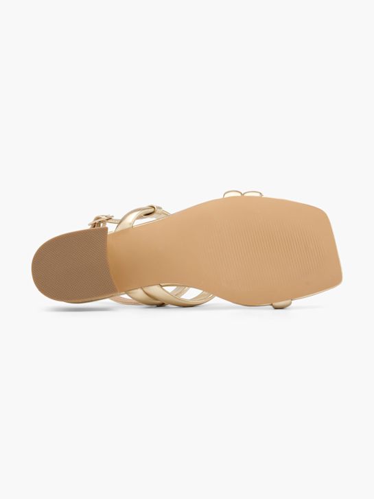 graceland nagnila sandali zlata deichmann